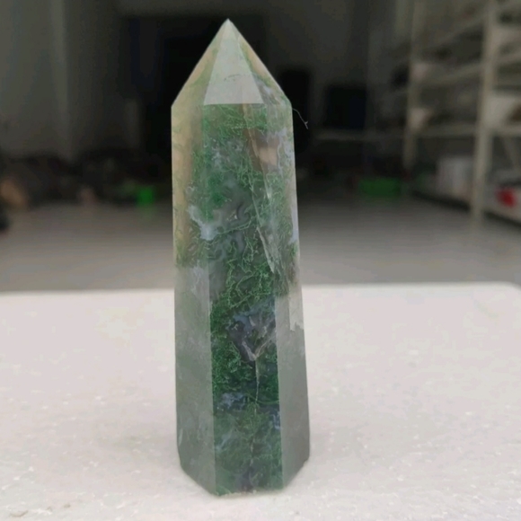 Green Aquatic Agate Healing Quartz Crystal Gemstone NEW - Picture 1 of 7